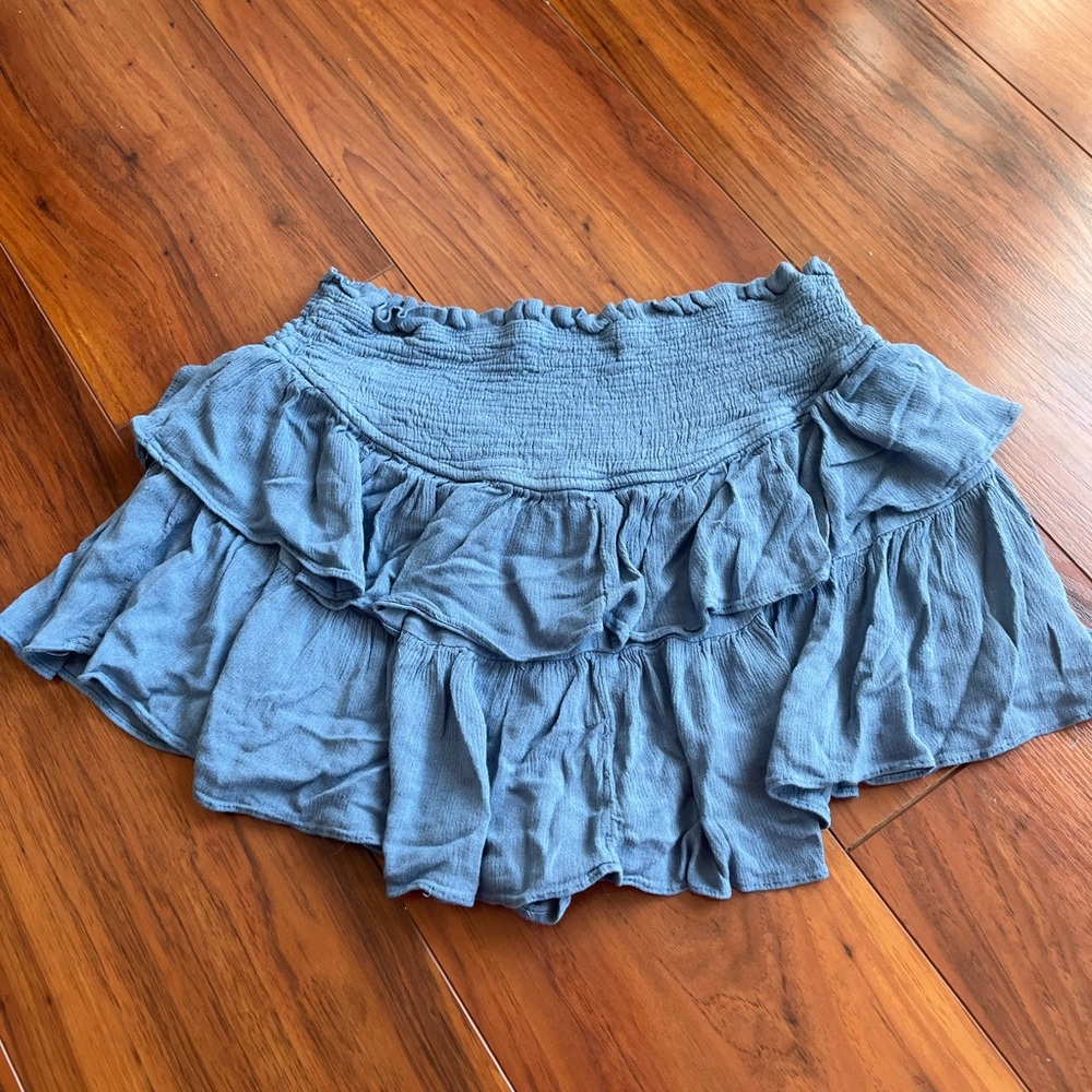 flowy blue skirt